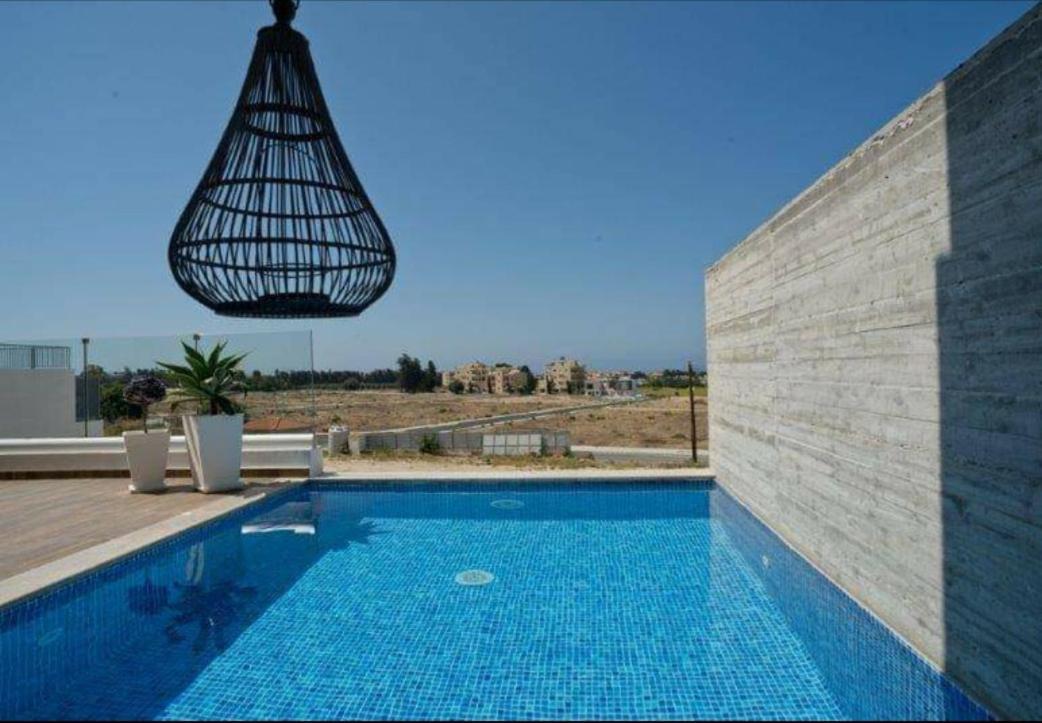 Leonidas Villa Paphos Exterior photo